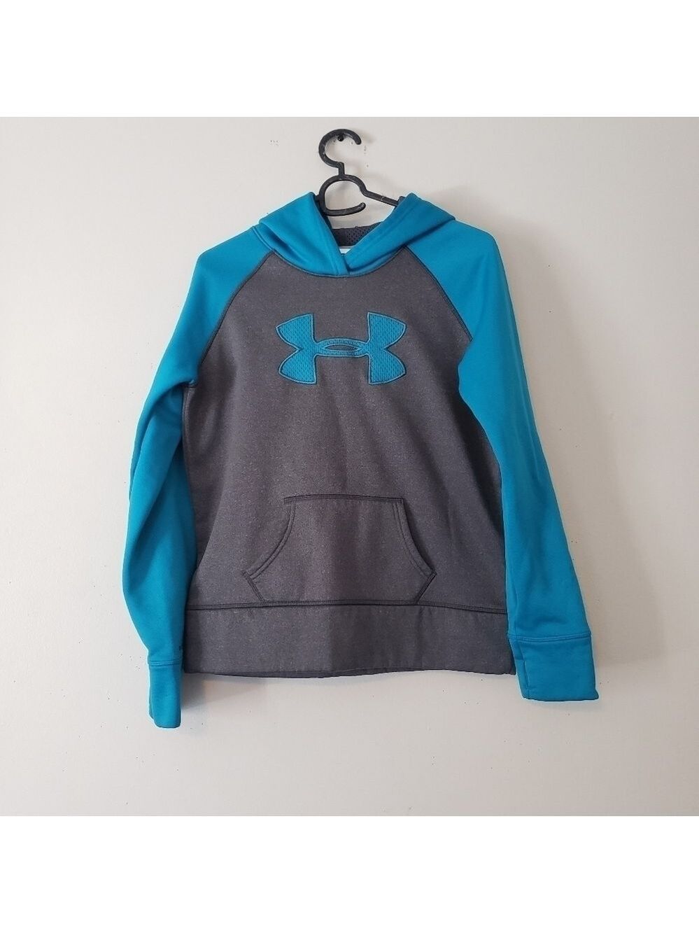 Girl's Under Armour Pullover Hoodie